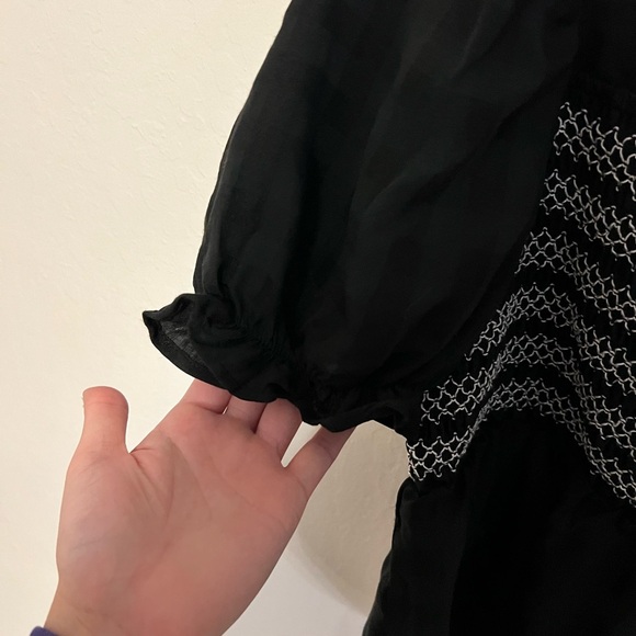 Dizzy Lizzy Smocked Top Size L - Picture 2 of 6